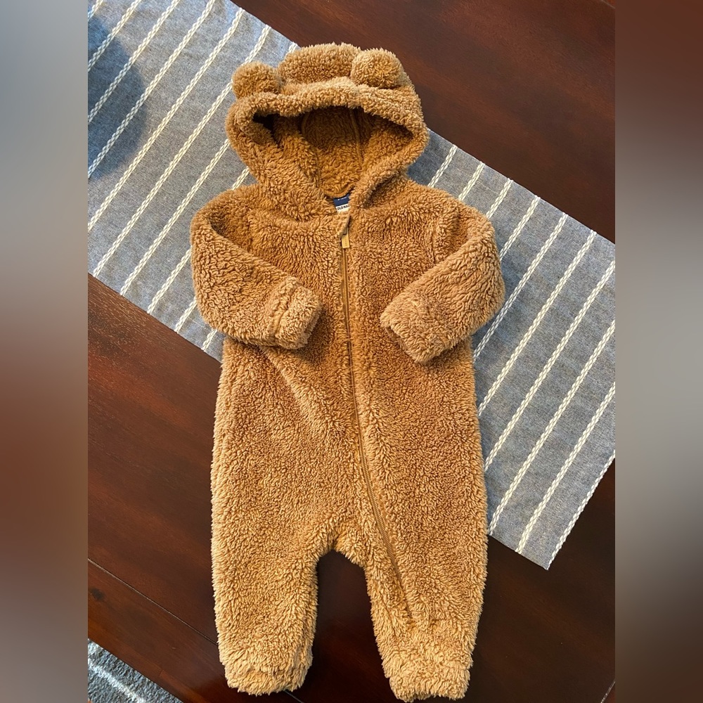 Old Navy Infant Bear Fleece